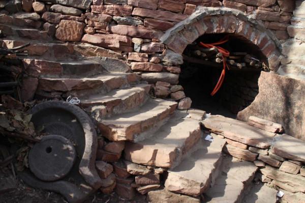 大山深處的百年石頭寨——英談古寨 大山深處的百年石頭寨——英談古寨