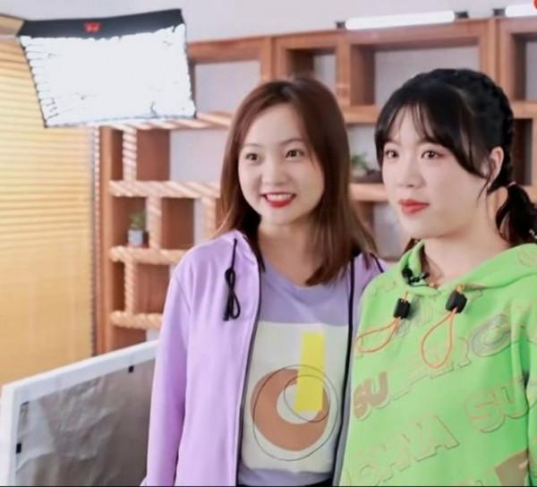 奧冠楊倩身份大變不敢認！穿禮服裙代言高奢品牌，同框林妙可不輸