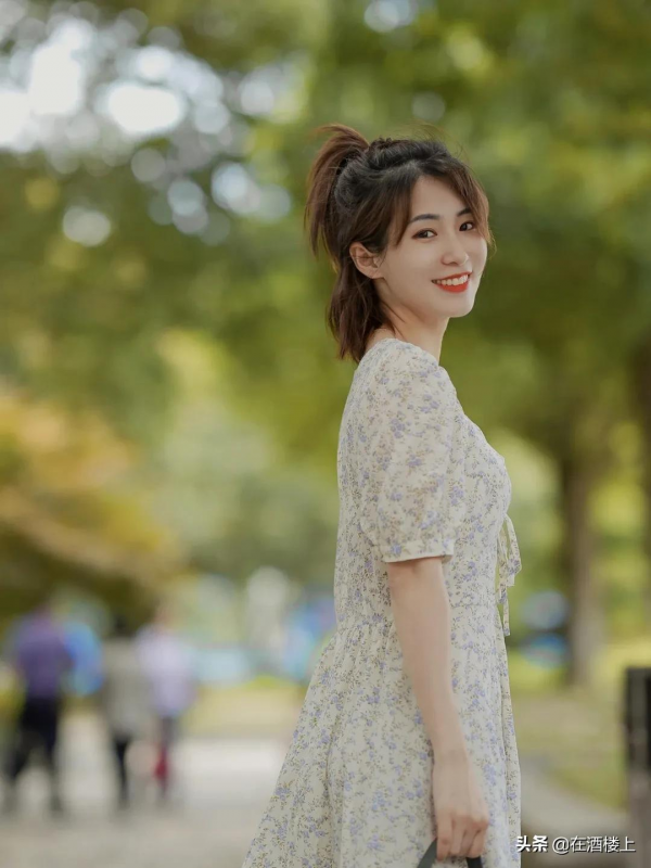 152cm的寶媽，基礎款也能穿出時髦感！小個子快來學