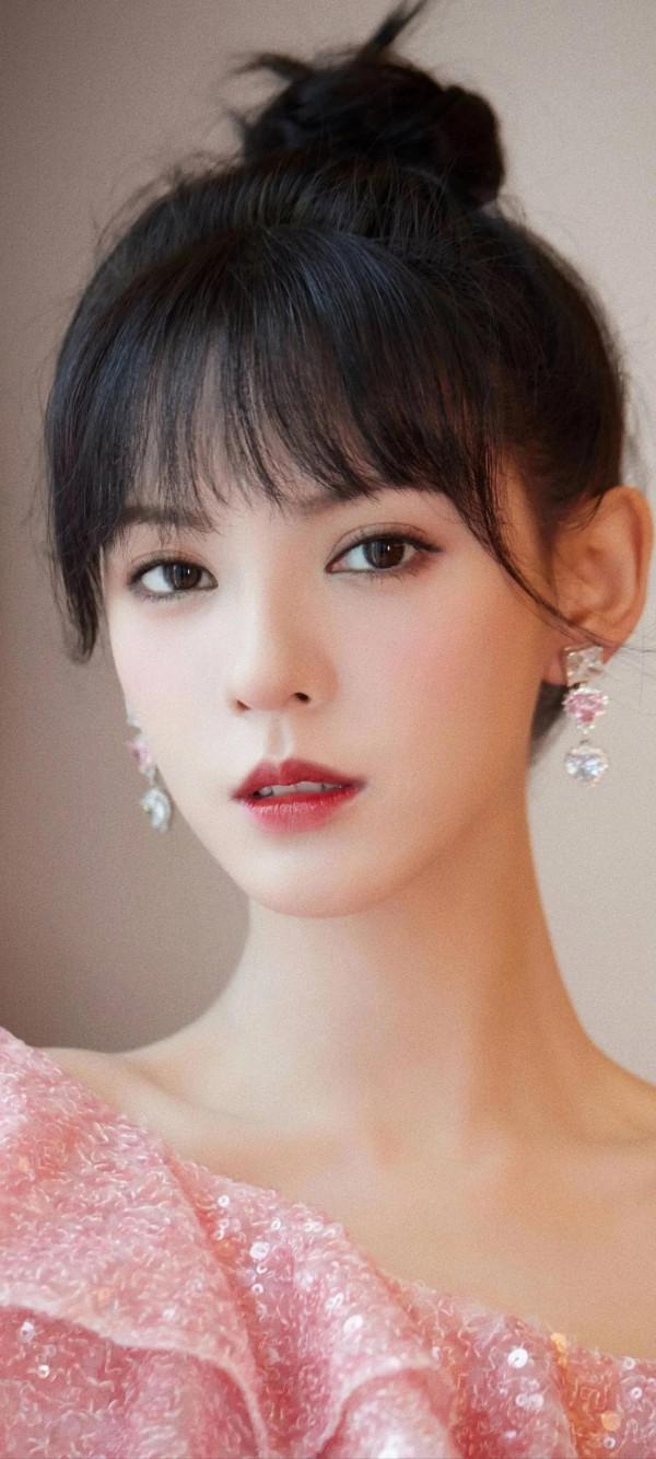 張予曦 御姐 全面屏桌布 張予曦 御姐 全面屏桌布