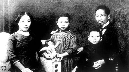 蔡元培之女,知名畫家,被排擠失業,生6個娃,沒錢在家生產而亡 蔡元培之女,知名畫家,被排擠失業,生6個娃,沒錢在家生產而亡