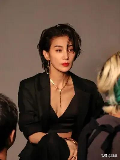 有這4個特徵的人,越老顏值就越高 有這4個特徵的人,越老顏值就越高