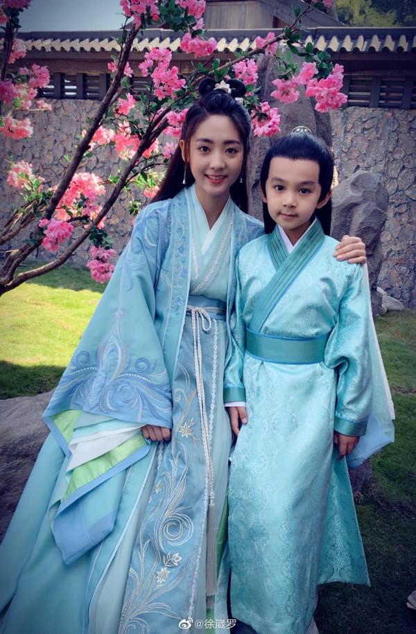 被《玉面桃花》小男主蘇到了！6歲開始拍戲的他，還演過肖戰兒子