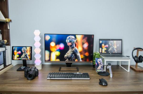 我的新桌面之初：樂歌電動升降桌LIFT1與明基EW2780U