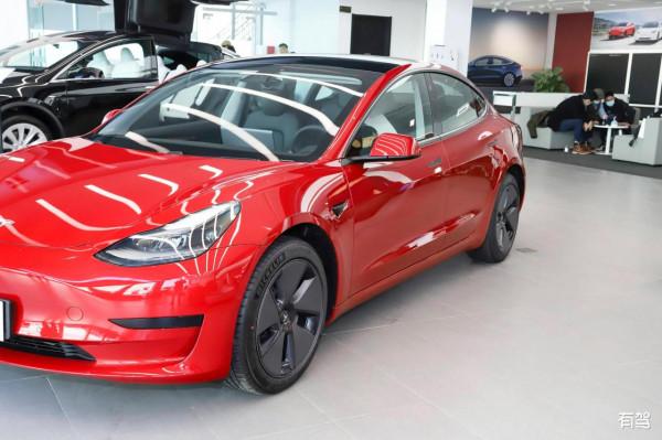 特拉斯將花落誰家? 特拉斯將花落誰家?