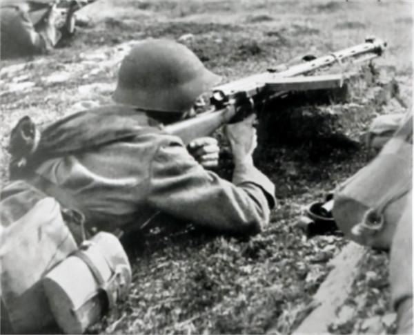 第二次世界大戰中的最大疑團，納粹德國為何不對富裕的瑞士下手？