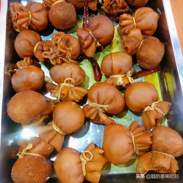 安徽老闆娘開店，堅持15年不漲價，有人吃不膩有人一口吃不下