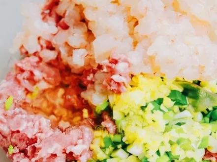 冬至臨近，各地習俗不一，遵習俗，吃餃子，這三種餡料最應季