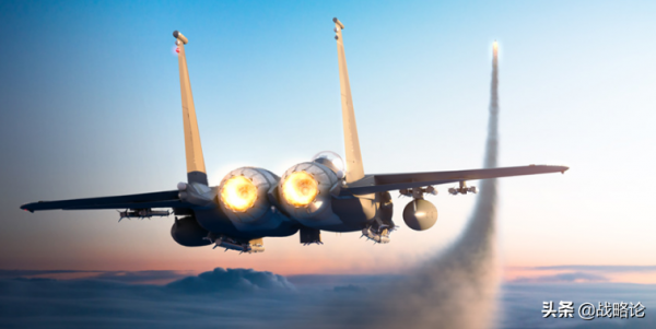 美空軍裝備F-15EX戰機，卻遭國內智庫反對，是倒退還是前瞻之舉？