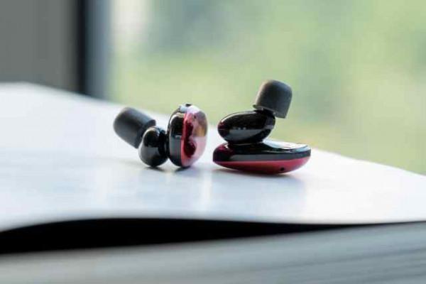 等到了！舒爾推出首款真無線耳機，表現不俗