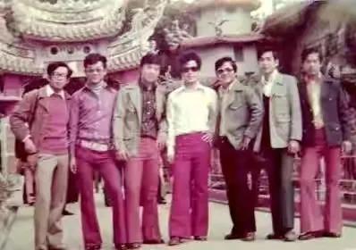 空七軍軍長劉玉堤派警衛員到火車站接人被歹徒打傷，將軍憤怒異常