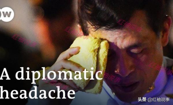 69歲泰王認清現實,跟軍方妥協原諒蘇提達,選擇犧牲西拉米母子 69歲泰王認清現實,跟軍方妥協原諒蘇提達,選擇犧牲西拉米母子