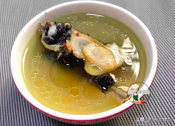 冬季,女人要多吃6道“補氣血”湯,便宜還營養,女人水潤氣色好 冬季,女人要多吃6道“補氣血”湯,便宜還營養,女人水潤氣色好