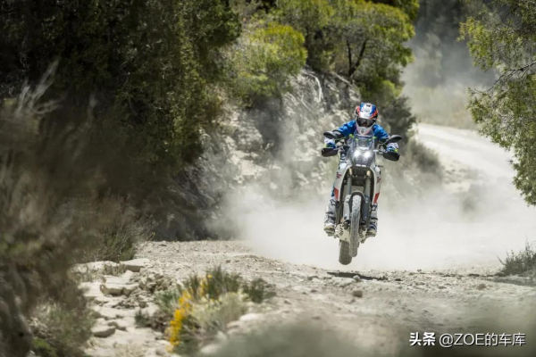 YAMAHA | 瀚海縱橫,有多少人在期盼這輛 Ténéré 700 YAMAHA | 瀚海縱橫,有多少人在期盼這輛 Ténéré 700