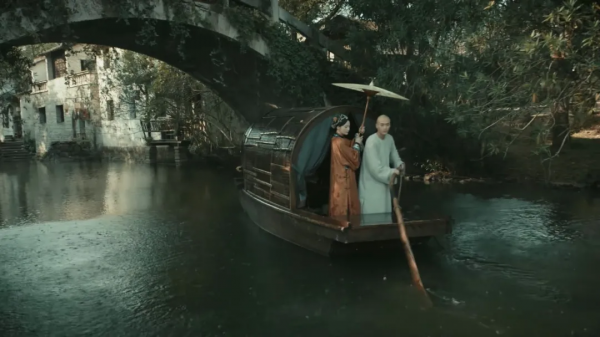 50歲老戲骨都被磨成矽膠少女臉，當代國產劇還能更辣眼嗎