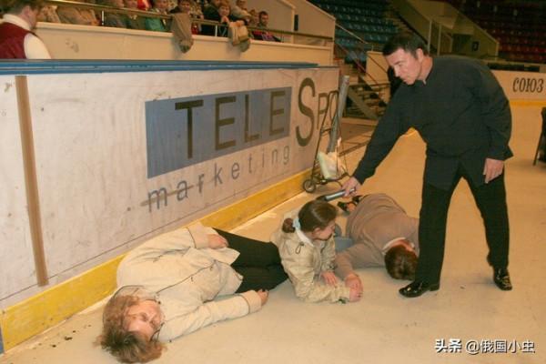 精神病院工作25年使他成名，著名催眠師阿納託利的真實故事