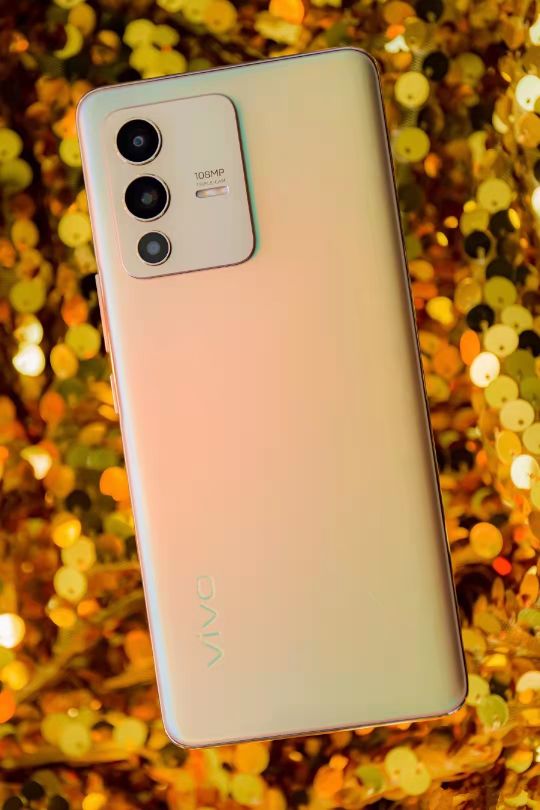 VIVO S10與S12的配置差距這麼小，也許S10換個外殼就是S12