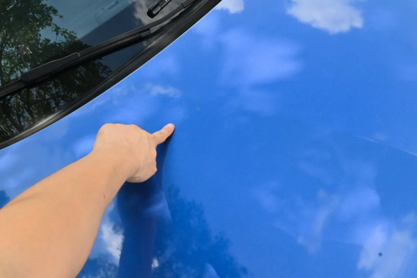 二手寶馬敞篷220i，年均一萬公里，還有M套件，二十多萬即可擁有