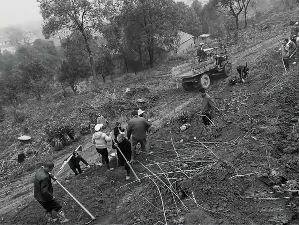 民間故事：墳墓被人做了手腳，兒女接連出事故，先生出手幫了大忙