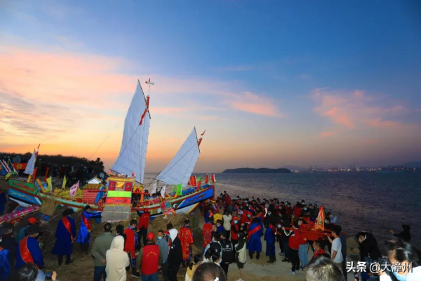 這場面壯觀！千人巡境“送王船”，見過嗎？