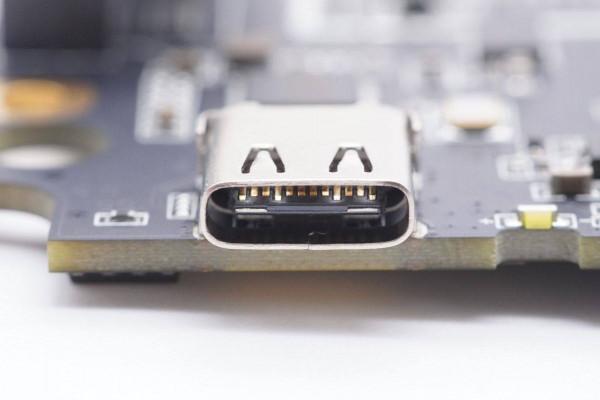 行動硬碟個人網盤一個搞定，Lexar雷克沙時光機深度拆解