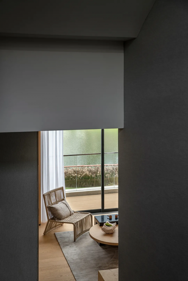 風雅原木風，溫潤如玉 · 落落大方