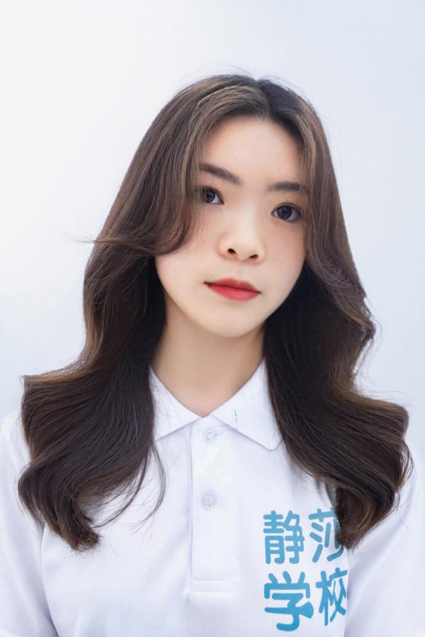 魚尾捲髮型 靜莎職業學校 美髮培訓學院作品 魚尾捲髮型 靜莎職業學校 美髮培訓學院作品