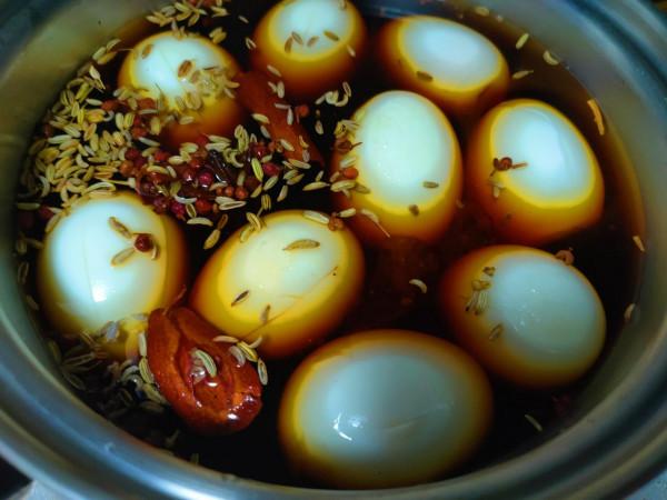 自制滷蛋,加10道調味品香氣濃,有滋味,好吃到流口水 自制滷蛋,加10道調味品香氣濃,有滋味,好吃到流口水