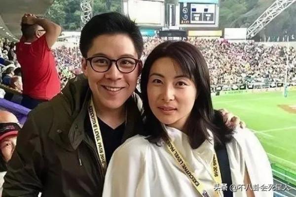 女星嫁入豪門住什麼房？郭晶晶家坐擁泳池海灘，王豔家住故宮邊