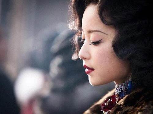 眉形多重要？畫對了楊冪純欲倪妮嫵媚，畫不對，劉亦菲變蠟筆小新