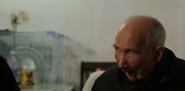 江蘇94歲失明老人因大印暴露身份,部隊派6輛坦克迎接,他究竟是誰 江蘇94歲失明老人因大印暴露身份,部隊派6輛坦克迎接,他究竟是誰