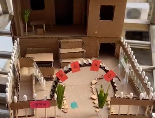 河南一寶媽用廢紙殼做親子手工，成品讓網友驚呼：這個絕對是王炸