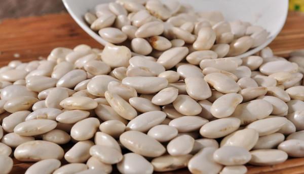 扁豆在農村家家都有，能健胃益脾，好多人不知道它的好處