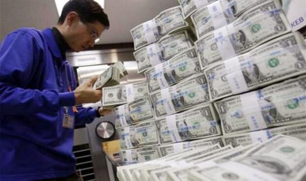 美國再也回不來了，軍工複合體綁架了美國外交