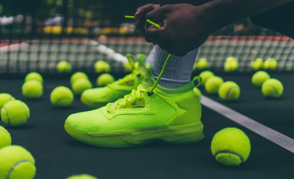 打網球一年下來到底要花多少錢？