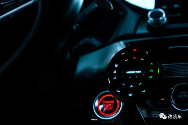 黑武士雅閣慘遭舉報還原，這輪轂是蒸籠架改的？