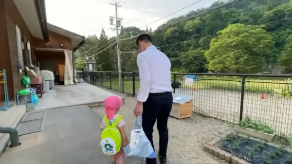 女碩士攢100W去留學,卻放棄當外交官,下嫁日本農村做家庭主婦? 女碩士攢100W去留學,卻放棄當外交官,下嫁日本農村做家庭主婦?