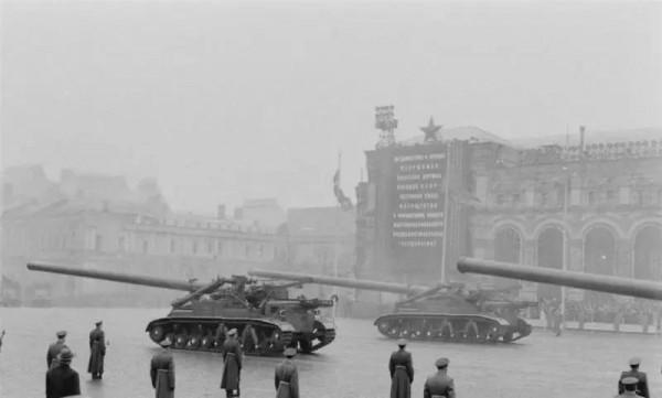 蘇聯紅軍的核巨炮及其彈藥 蘇聯紅軍的核巨炮及其彈藥