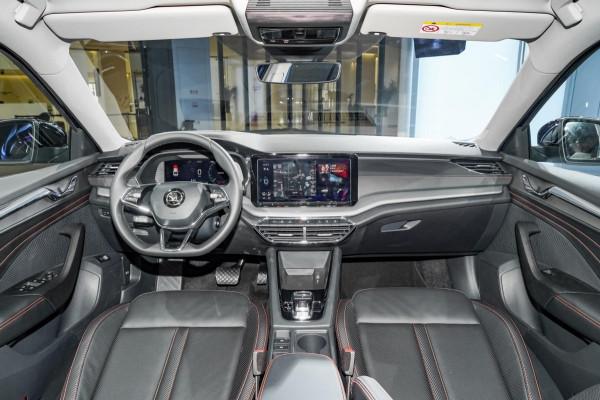 沒白等，配1.4T才12.49萬起，油耗5.5L，比速騰實惠，實拍明銳pro