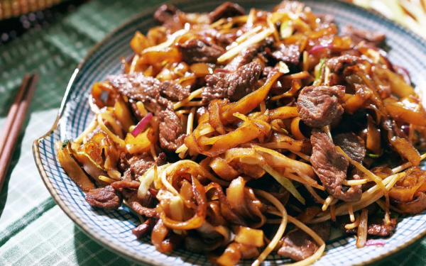 一碗全國人民都愛的牛肉麵是什麼樣子的？