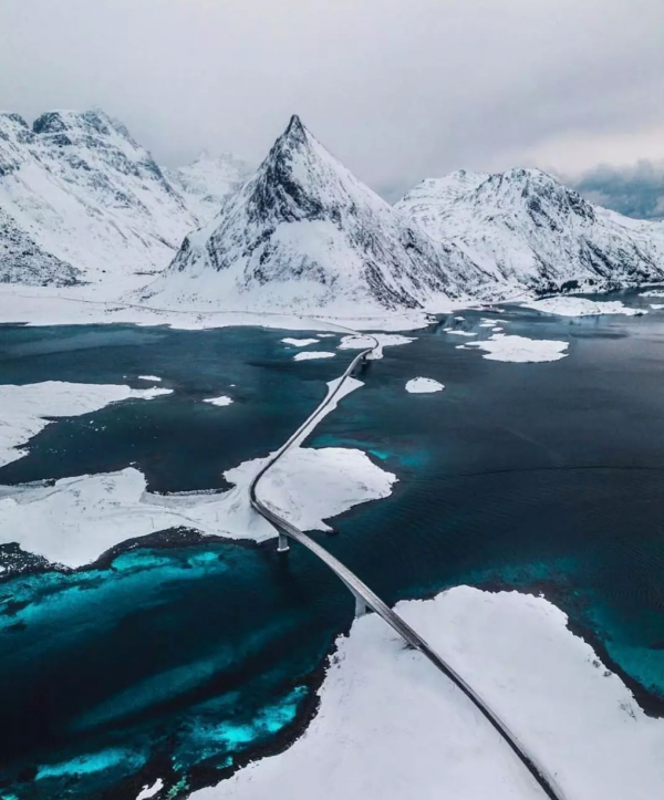 最新007來了!這10處絕世美景與邦德相互成就 最新007來了!這10處絕世美景與邦德相互成就