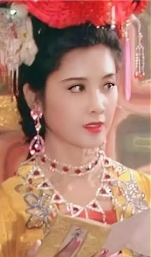 最美女兒國王——朱琳美照