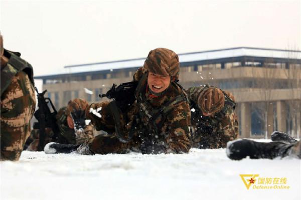 隔著螢幕都覺得冷！一組熱血訓練圖帶你直擊&OpenCurlyDoubleQuote;硬漢&rdquo;踏雪礪兵