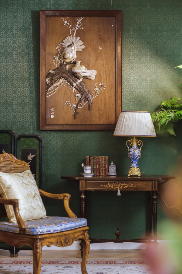 可可&CenterDot;香奈兒捲入的「國潮」風暴，在西方肆虐了300年