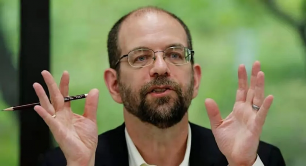 美國油價創7年新高/豐田首席科學家稱不該每人都開電動車