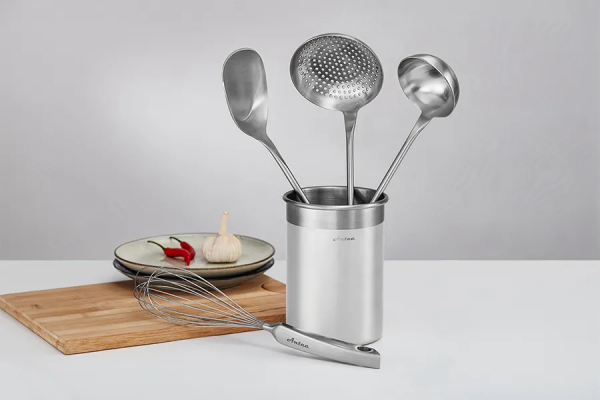 兒童畫教程｜創意寫生美術課程《了不起的廚具》