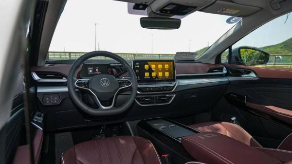 試駕上汽大眾ID.6 X 三排七座 續航588km