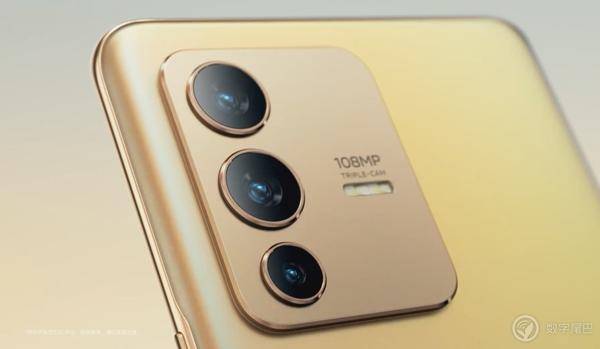 配色炸街！vivo S12 Pro 外觀公佈