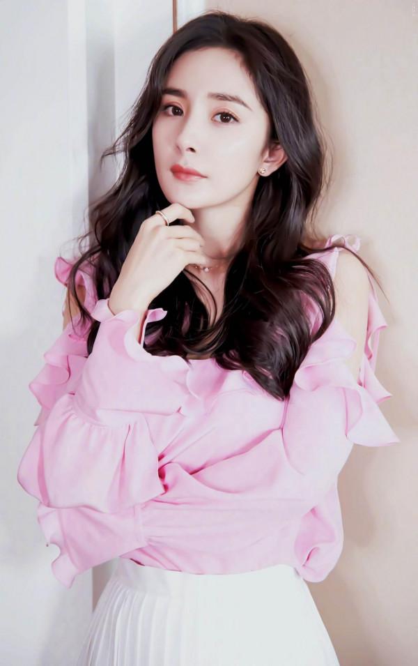 楊冪，還是很美的