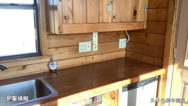 僅此一輛!軍用卡車變房車,外觀硬核油箱超大續航達1100公里 僅此一輛!軍用卡車變房車,外觀硬核油箱超大續航達1100公里